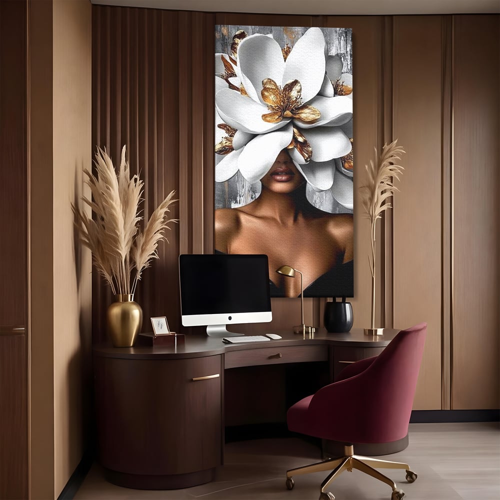 Tablou canvas cu tablou canvas cu femeie si magnolie alba, fara rama, pe sasiu de lemn, pe perete intr-un birou